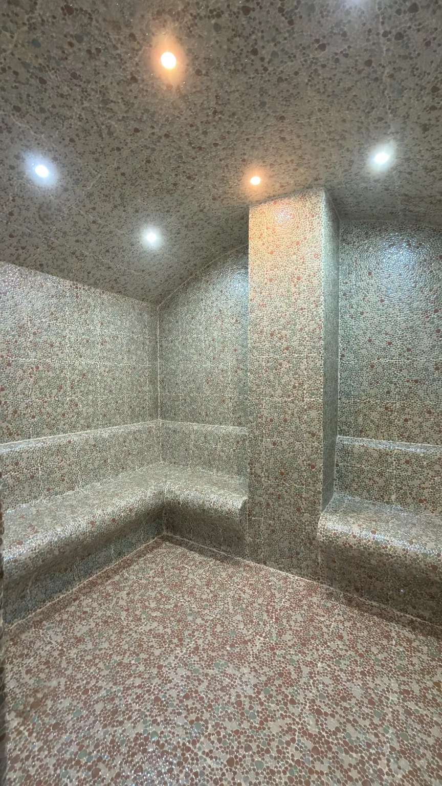 Vişne Spa steam room